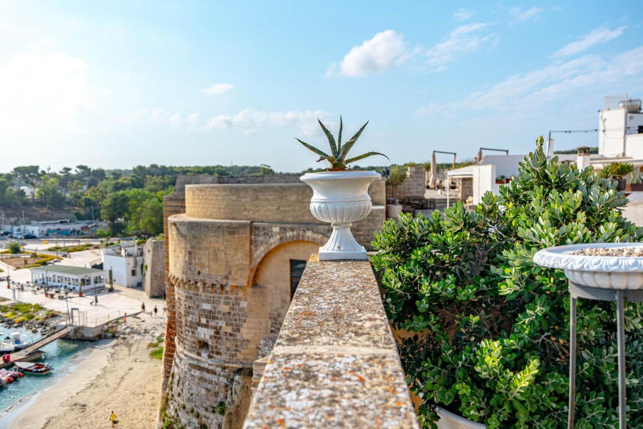 Palazzo De Mori Acomodação com café da manhã Otranto Exterior foto