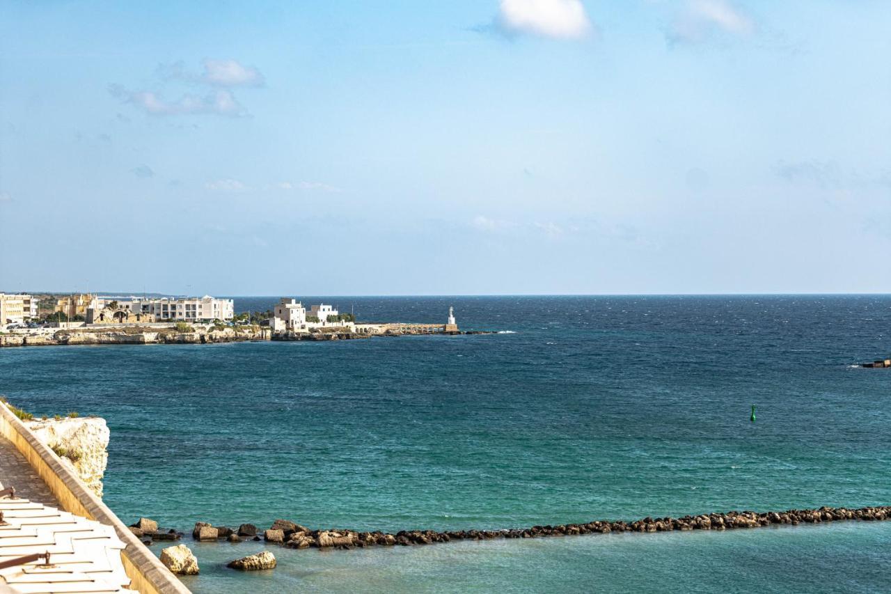 Palazzo De Mori Acomodação com café da manhã Otranto Exterior foto